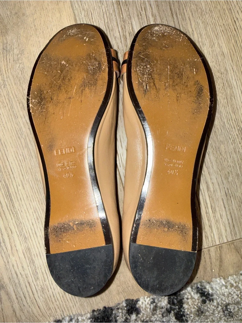 Fendi Two-Tone Beige and Black Leather Ballet Flats with Bow 40.5 - Picture 6 of 9